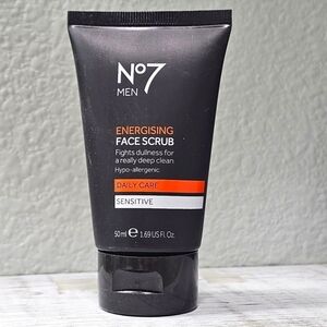 🟠4 FOR $25🟠  No7 MEN ENERGISING FACE SCRUB